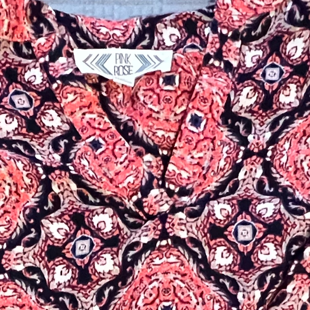 Pink Rose size small 3/4 sleeve shirt